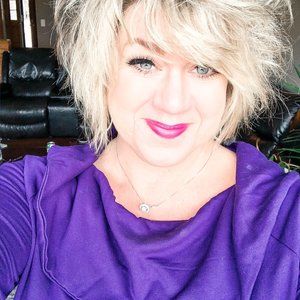 Meet your Posher, Tami